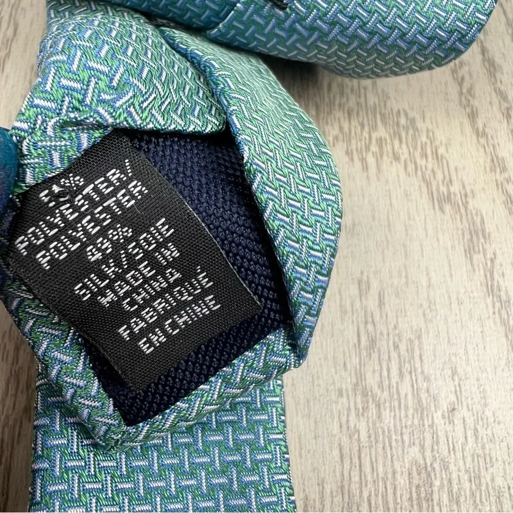 570 - Michael Kors Dorset Mini Tie Green Blue Shimmer Silk Blend $69.50